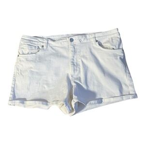 Reitmans R Jeans Women’s White Denim Shorts Jean Shorts Size 34 4”